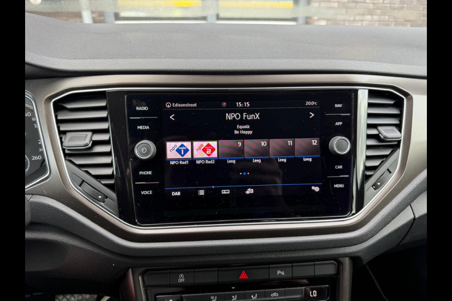 Volkswagen T-Roc 1.5 TSI Style | 1E EIGENAAR | 3/6/12 MND GARANTIE | AUTOMAAT | ACC | NAVI | CARPLAY | DAB | LMV |