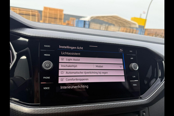 Volkswagen T-Cross 1.0 TSI R-Line | 1E EIGENAAR | 3/6/12MND GARANTIE| AUTOMAAT | LED | CARPLAY | DIGITAAL COCKPIT | DAB | CRUISE |