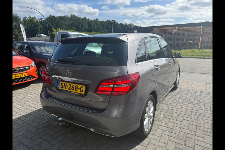 Mercedes-Benz B-Klasse 180 Ambition | 1E EIGENAAR | 3/6/12MND GARANTIE | NAVI | LED | AICRO | CRUISE | TREKHAAK |