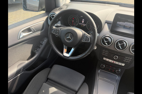 Mercedes-Benz B-Klasse 180 Ambition | 1E EIGENAAR | 3/6/12MND GARANTIE | NAVI | LED | AICRO | CRUISE | TREKHAAK |