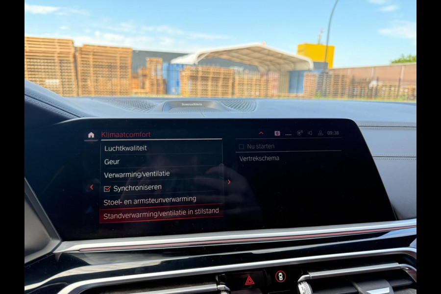 BMW X7 xDrive40i 6p. | 2E EIGENAAR | 3/6/12MND GARANTIE| M-SPORT |PANO | LASER | LED | B&W | MASSAGE | CARPLAY | TREKHAAK | DAB | BOMVOL |