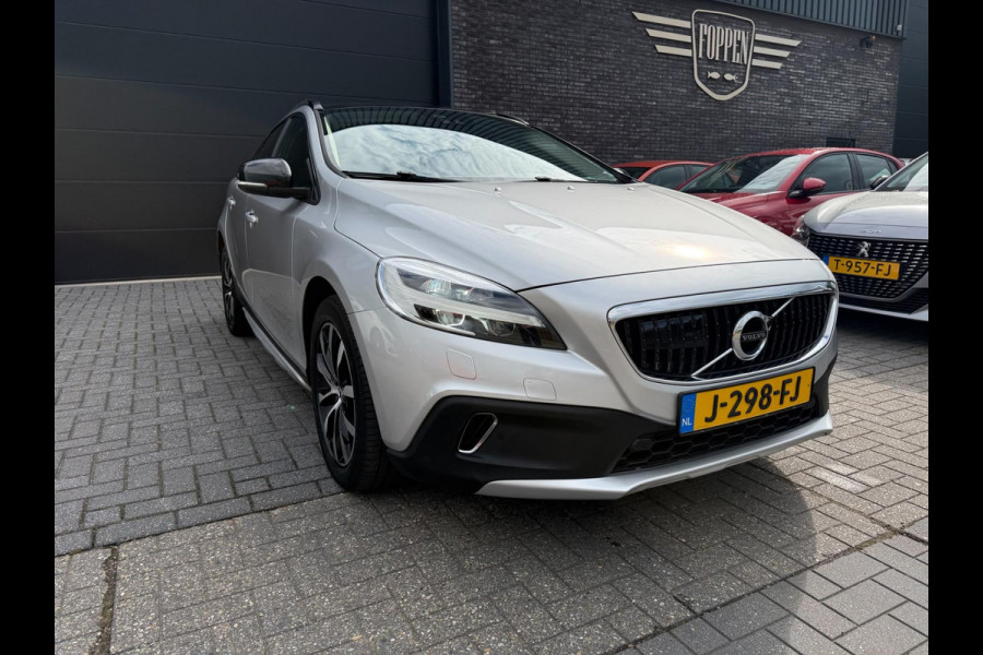 Volvo V40 Cross Country 1.5 T3 Summum | 2E EIGENAAR | 3/6 of 12 MND GARANTIE | PANO DAK | CAMERA | NAVI | MEMORY |