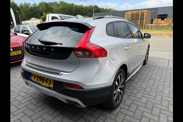 Volvo V40 Cross Country 1.5 T3 Summum | 2E EIGENAAR | 3/6 of 12 MND GARANTIE | PANO DAK | CAMERA | NAVI | MEMORY |