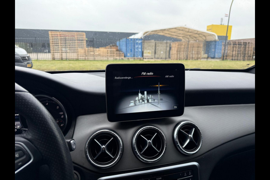 Mercedes-Benz CLA-Klasse Shooting Brake 180 d Business Solution | 1E EIGENAAR | 3/6/12MND GARANTIE | AUTOMAAT | AIRCO | CRUISE | NAVI | LMV | LED | TREKHAAK |