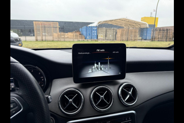 Mercedes-Benz CLA-Klasse Shooting Brake 180 d Business Solution | 1E EIGENAAR | 3/6/12MND GARANTIE | AUTOMAAT | AIRCO | CRUISE | NAVI | LMV | LED | TREKHAAK |