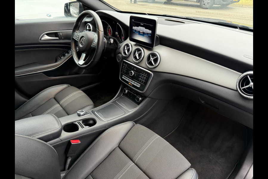 Mercedes-Benz CLA-Klasse Shooting Brake 180 d Business Solution | 1E EIGENAAR | 3/6/12MND GARANTIE | AUTOMAAT | AIRCO | CRUISE | NAVI | LMV | LED | TREKHAAK |