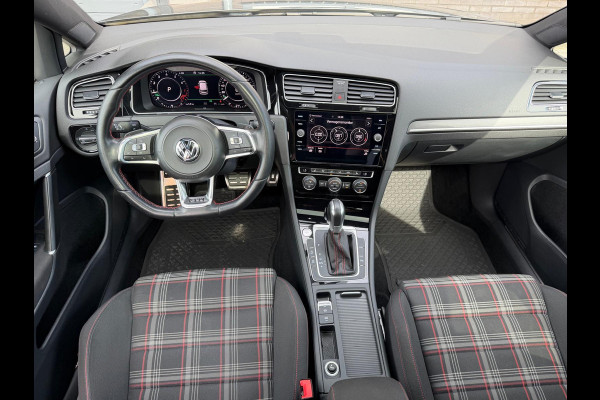 Volkswagen Golf 2.0 TSI GTI Performance | 3/6/12MND GARANTIE | PANO | LED | ACC | TREKHAAK | NAVI | STOELVERW. |