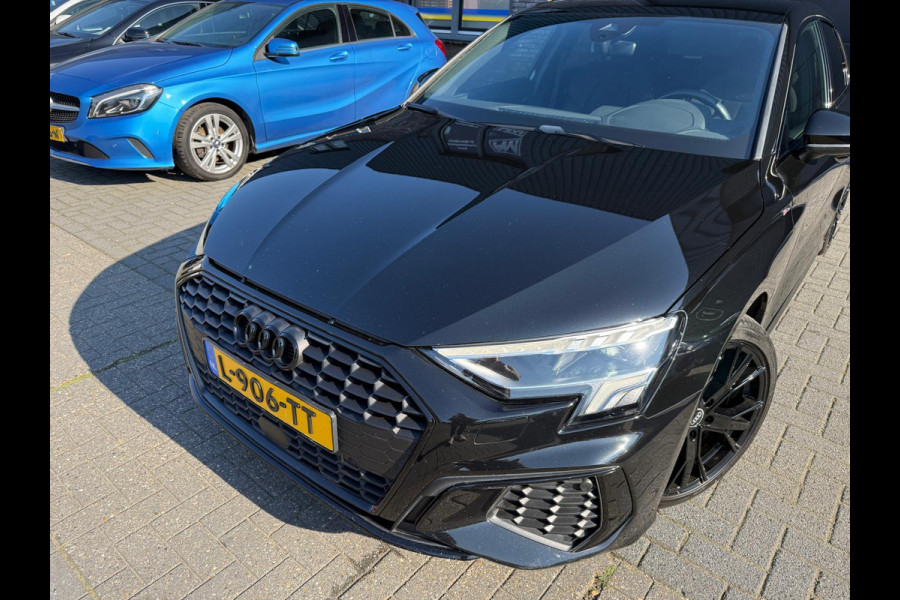 Audi A3 Sportback 30 TFSI S edition | 1E EIGENAAR | 3/6/12MND GARANTIE| LED | DAB | CARPLAY | NAVI | CRUISE | S-LINE |
