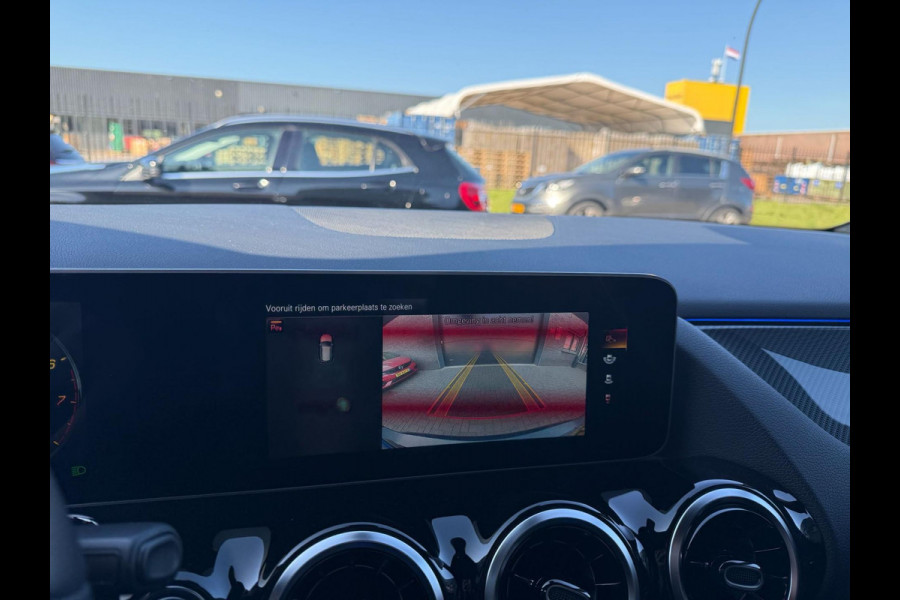 Mercedes-Benz B-Klasse 180 Business Solution AMG | 3/6/12MND GARANTIE | AUTOMAAT | LED | CRUISE | CARPLAY | DAB | AIRCO | STOELVERWM. |