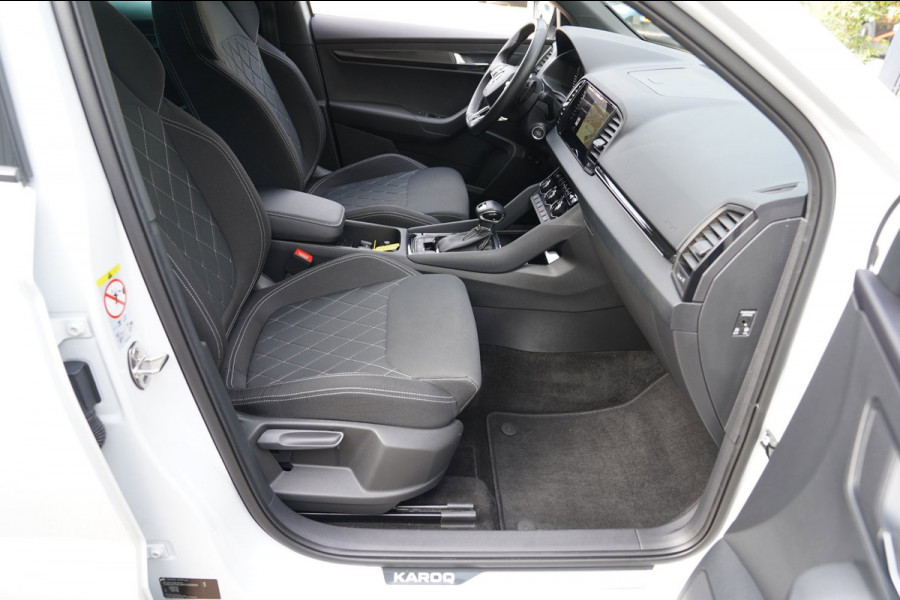 Škoda Karoq 1.5 TSI ACT Sportline Business|Prijs rijklaar incl.12 mnd garantie| Navi Keyless Stoel/Stuur+achterbank verw. Carplay