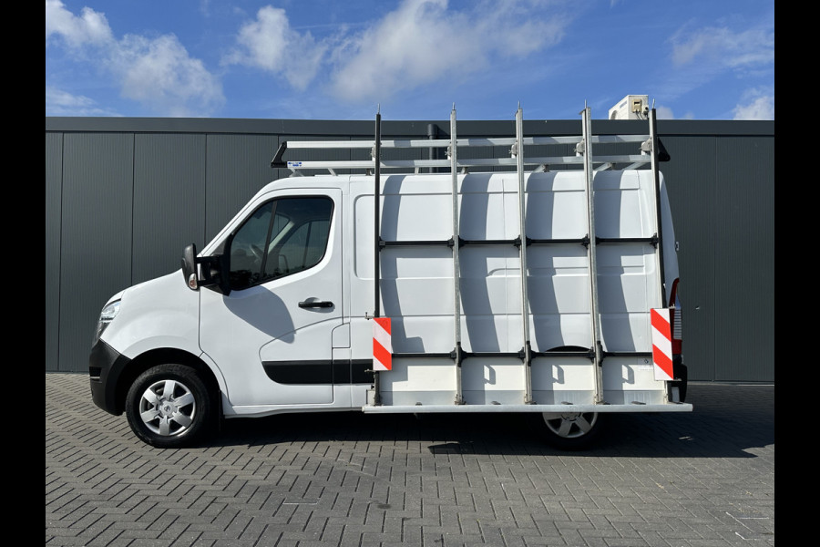 Nissan NV400 2.3 dCi 136 PK / GLASRESTEEL / L1H1 / IMPERIAAL / TREKHAAK / CAMERA / NAVI / ECC / CRUISE