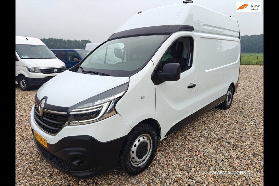 Renault Trafic 2.0 dCi 145 PK T L2H2 , 1e eig , euro 6 , Complete werkplaats inrichting met omvormer , trekhaak , airco cruise.
