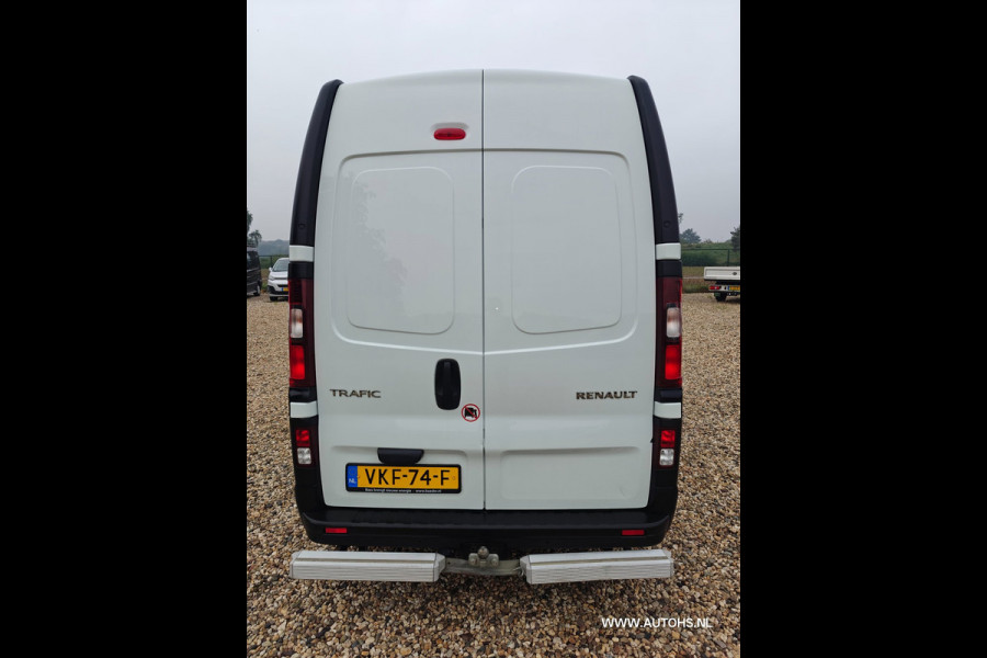 Renault Trafic 2.0 dCi 145 PK T L2H2 , 1e eig , euro 6 , Complete werkplaats inrichting met omvormer , trekhaak , airco cruise.