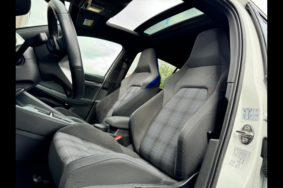 Volkswagen Golf 1.4 eHybrid GTE Pano/Blindspot/HuD