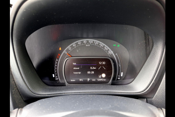 Toyota Aygo X 1.0 VVT-i MT Under Cover Automaat | Special Edition | Climate  | Navi | Camera | CC | 18"LM velgen |