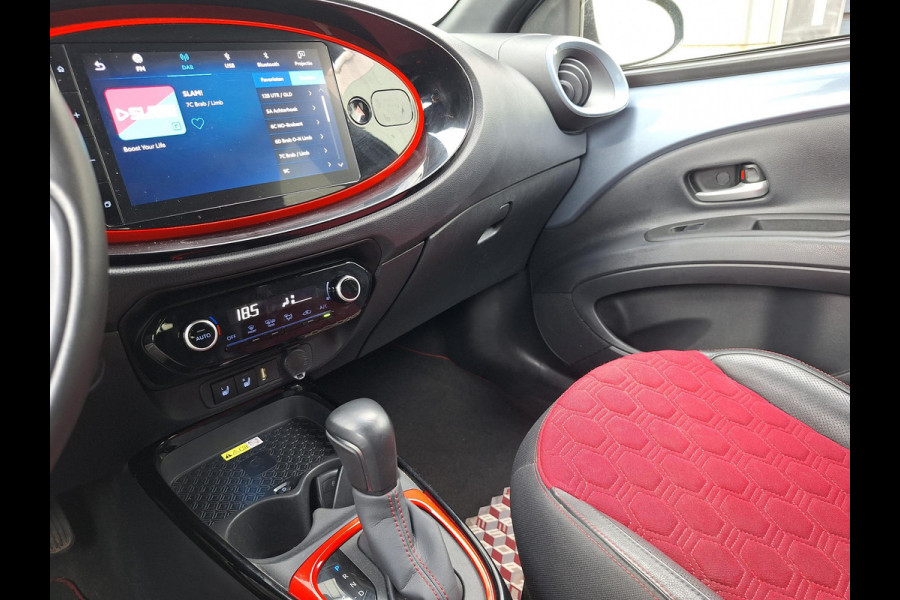 Toyota Aygo X 1.0 VVT-i MT Under Cover Automaat | Special Edition | Climate  | Navi | Camera | CC | 18"LM velgen |