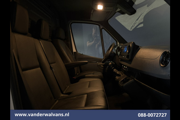 Mercedes-Benz Sprinter 317 CDI 170pk L2H1 Euro6 Airco | Camera | Navigatie | 2800kg Trekhaak | Apple Carplay Android Auto, Stoelverwarming, 270 Graden Achterdeuren, Parkeersensoren, Bijrijdersbank