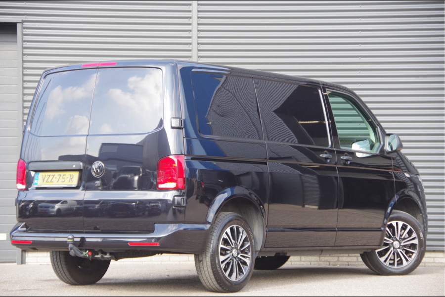 Volkswagen Transporter 2.0 TDI 150PK AUT. LED, DIGITAL COCKPIT, TREKHAAK, 17'' LMV, ADAPT. CRUISE, CAMERA, NAVI, AIRCO, PARKEERSENSOREN