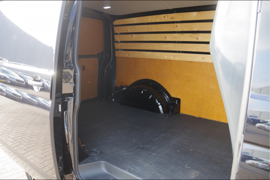 Volkswagen Transporter 2.0 TDI 150PK AUT. LED, DIGITAL COCKPIT, TREKHAAK, 17'' LMV, ADAPT. CRUISE, CAMERA, NAVI, AIRCO, PARKEERSENSOREN