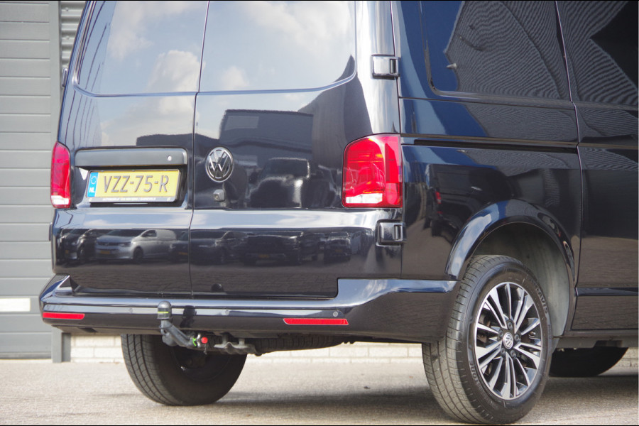 Volkswagen Transporter 2.0 TDI 150PK AUT. LED, DIGITAL COCKPIT, TREKHAAK, 17'' LMV, ADAPT. CRUISE, CAMERA, NAVI, AIRCO, PARKEERSENSOREN