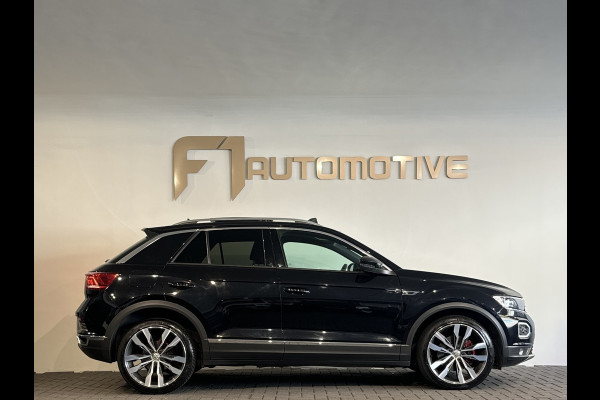 Volkswagen T-Roc 1.5 TSI Sport Pano|Keyless|Camera|Sfeer|ACC
