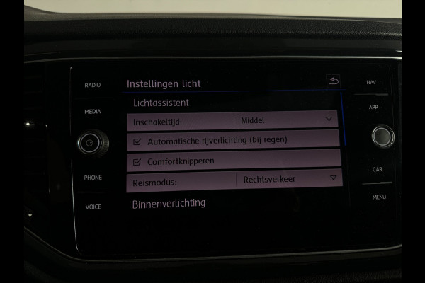 Volkswagen T-Roc 1.5 TSI Sport Pano|Keyless|Camera|Sfeer|ACC