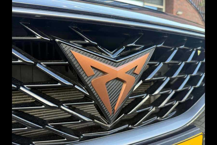 CUPRA Formentor 1.4 e-Hybrid Performance - Automaat - Pano/Schuifdak - Navi - Virt. cockpit