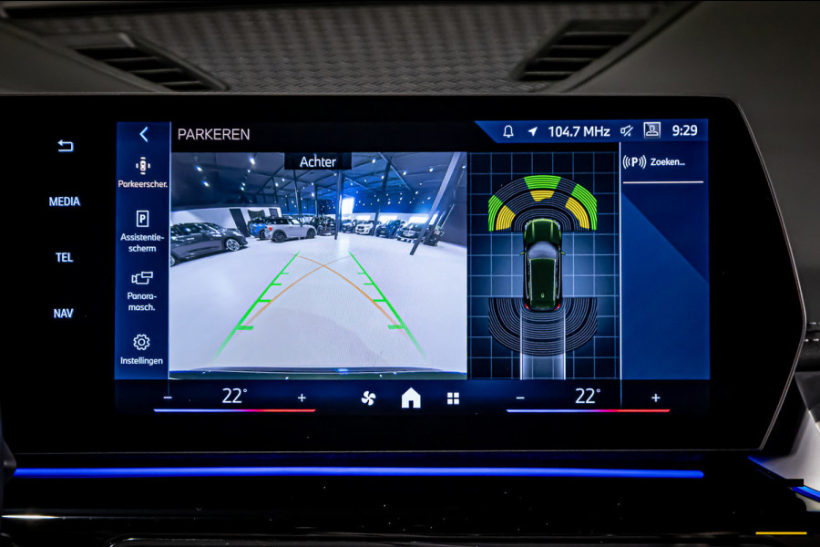 BMW iX1 EDrive30 X-Line|Sanremo Green|M-onderstel|Parking As