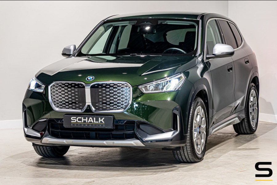 BMW iX1 EDrive30 X-Line|Sanremo Green|M-onderstel|Parking As
