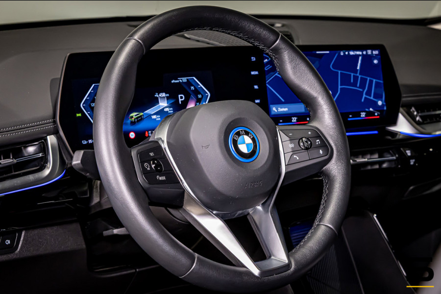 BMW iX1 EDrive30 X-Line|Sanremo Green|M-onderstel|Parking As