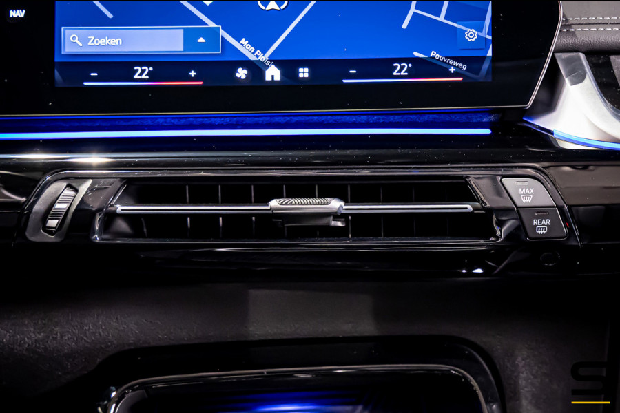 BMW iX1 EDrive30 X-Line|Sanremo Green|M-onderstel|Parking As