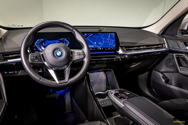 BMW iX1 EDrive30 X-Line|Sanremo Green|M-onderstel|Parking As
