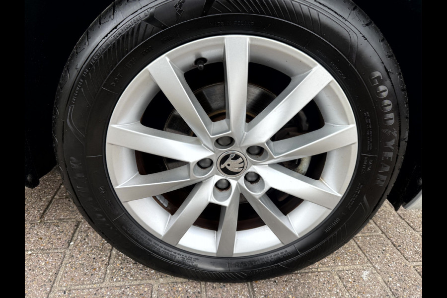 Škoda SCALA 1.0 TSI Ambition Comfort Climate Controll, 16''Lmv, App Connect