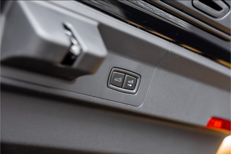 Porsche Panamera 4.0 Turbo S E-Hybrid - BTW | Akrapovic | Full PPF | Sport Chrono + | Passenger Display | Burmester