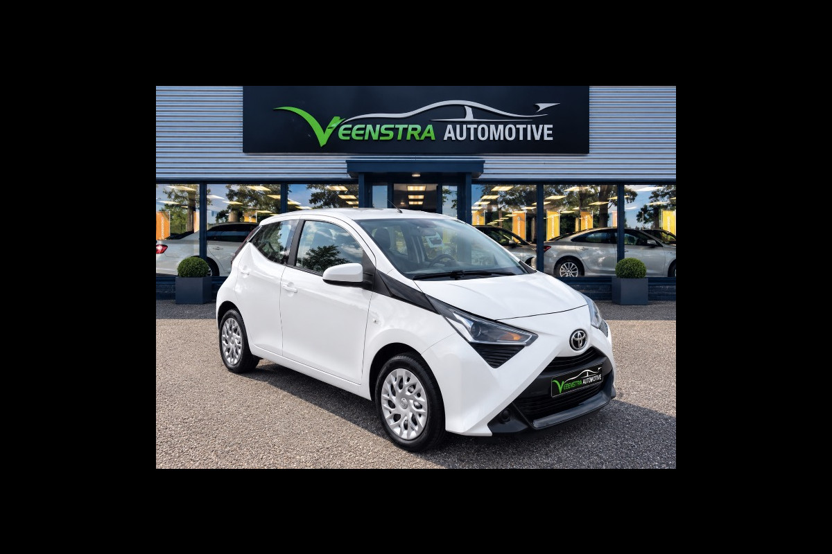 Toyota Aygo 1.0 VVT-i X-Play | 2019 | 233.000 KM | Airco | Multimedia | APK 09-2027