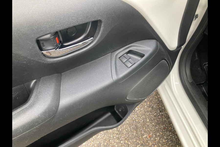 Toyota Aygo 1.0 VVT-i X-Play | 2019 | 233.000 KM | Airco | Multimedia | APK 09-2027