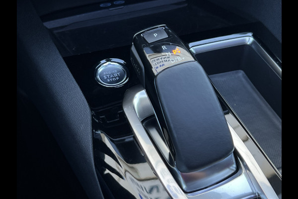 Peugeot 3008 1.6 HYbrid4 300 GT | Pano | Leder | Memory | Camera