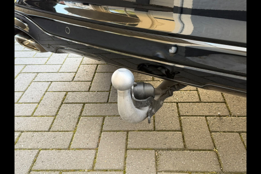 Ford Kuga Ford KUGA 1.5 EcoBoost ST-Line X 150PK Elek Trekhaak 1800KG Trekgewicht,Panoramadak,Apple Carply,ACC,PDC,Camera A