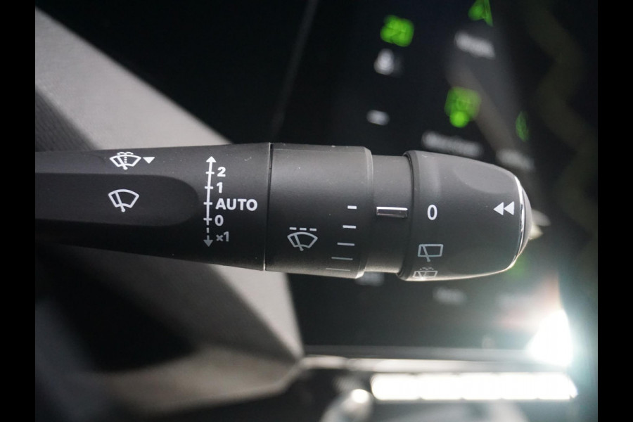 Peugeot 308 1.2 Hybrid 145 e-DCS6 GT | 360 Camera l cruise control adaptief l navi