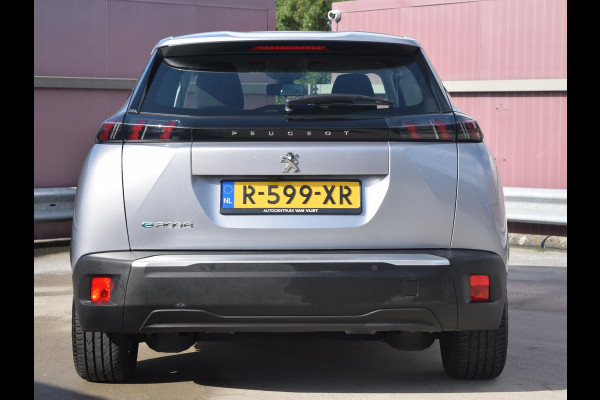 Peugeot e-2008 EV Active 50 kWh | SOH 91.7% | CLIMATE CONTROL | PARKEERSENSOREN MET CAMRERA | CRUISE CONTROL |