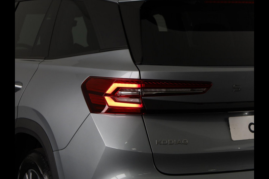 Škoda Kodiaq 1.5 TSI PHEV Edition 204 pk 6 versn. DSG | Sunset | Trekhaak |  18" lichtmetalen velgen Soira aero, zilver