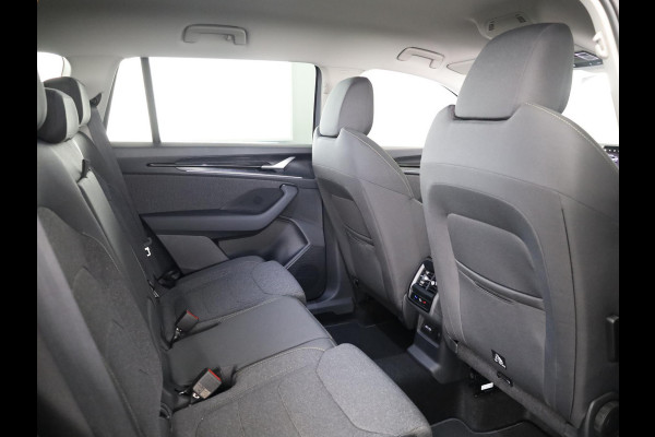 Škoda Kodiaq 1.5 TSI PHEV Edition 204 pk 6 versn. DSG | Sunset | Trekhaak |  18" lichtmetalen velgen Soira aero, zilver