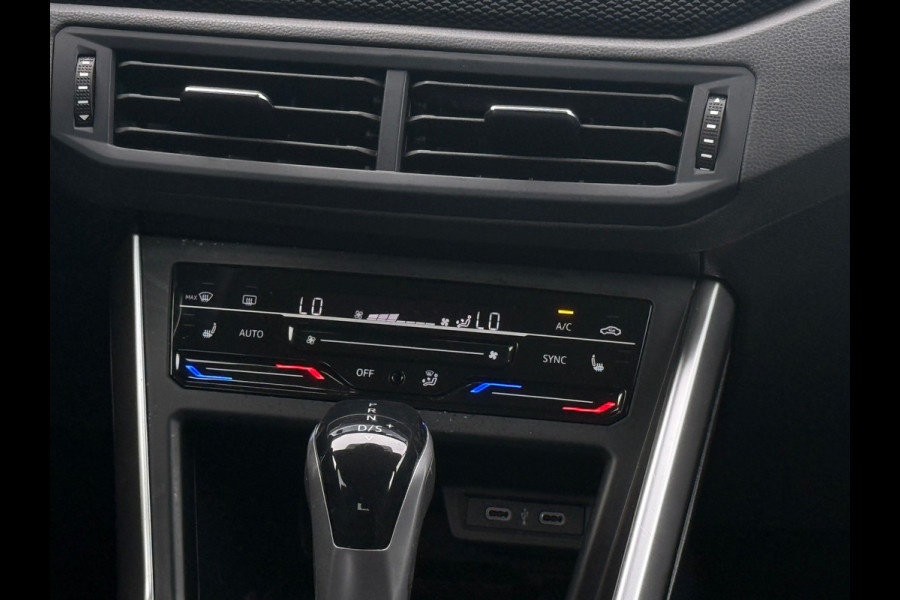 Volkswagen Polo 1.0 TSI DSG Life Virtual|Stoelverwarming|Parkeersensoren