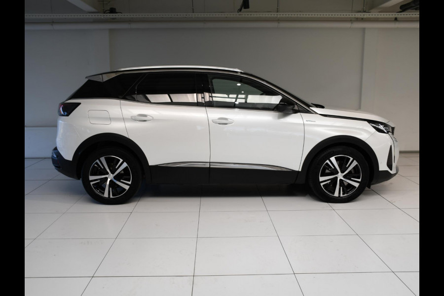 Peugeot 3008 1.6 HYbrid 225 GT | SOH 88.5%  | Alcantara | Stoelverwarming | Elektrisch bedienbare achterklep | Navigatie | Keyless Entry + Start