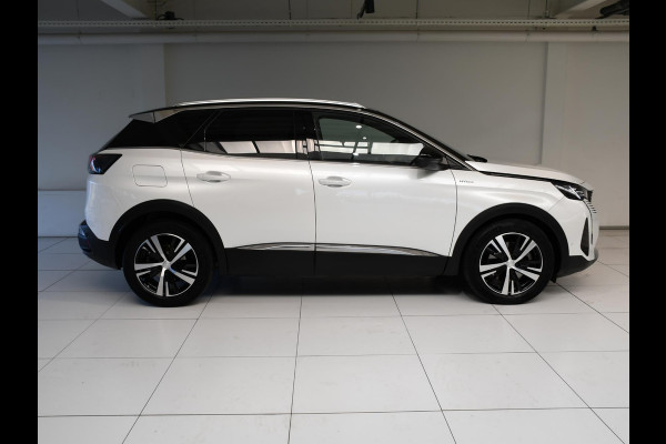Peugeot 3008 1.6 HYbrid 225 GT | SOH 88.5%  | Alcantara | Stoelverwarming | Elektrisch bedienbare achterklep | Navigatie | Keyless Entry + Start