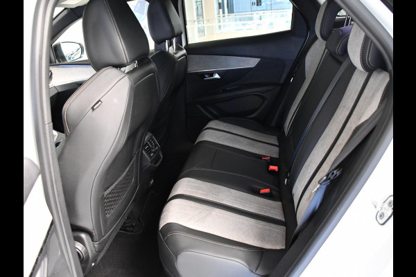 Peugeot 3008 1.6 HYbrid 225 GT | SOH 88.5%  | Alcantara | Stoelverwarming | Elektrisch bedienbare achterklep | Navigatie | Keyless Entry + Start