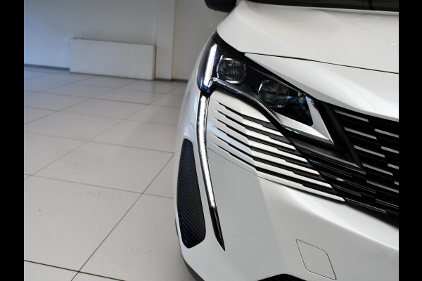 Peugeot 3008 1.6 HYbrid 225 GT | SOH 88.5%  | Alcantara | Stoelverwarming | Elektrisch bedienbare achterklep | Navigatie | Keyless Entry + Start