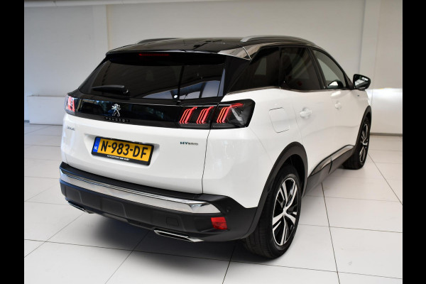 Peugeot 3008 1.6 HYbrid 225 GT | SOH 88.5%  | Alcantara | Stoelverwarming | Elektrisch bedienbare achterklep | Navigatie | Keyless Entry + Start