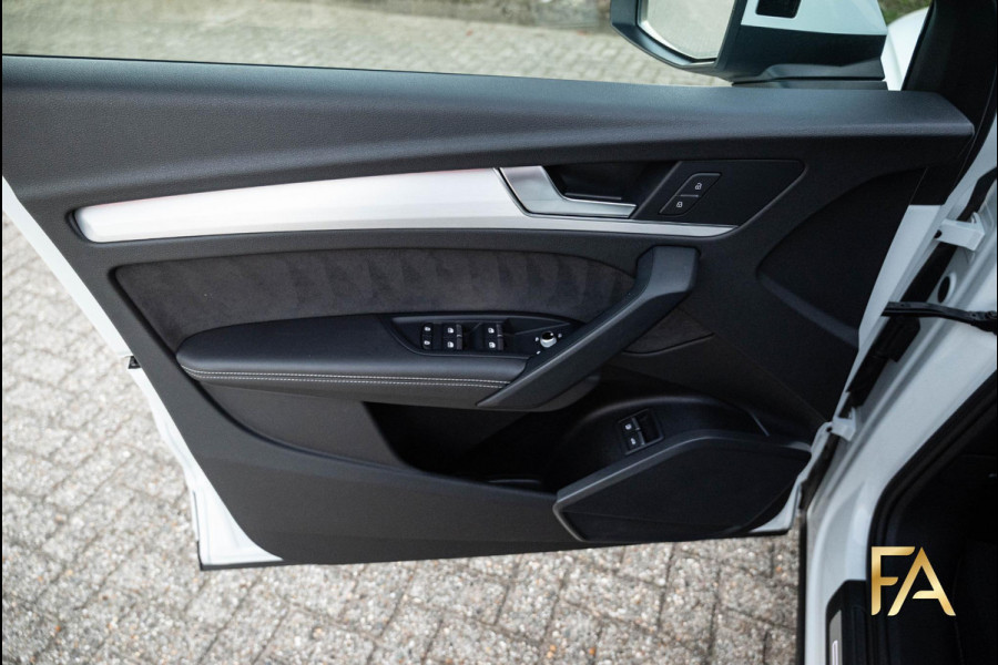 Audi Q5 Sportback 55 TFSI e S edition Luchtvering|21Inch|Sline|Sfeerverlichting