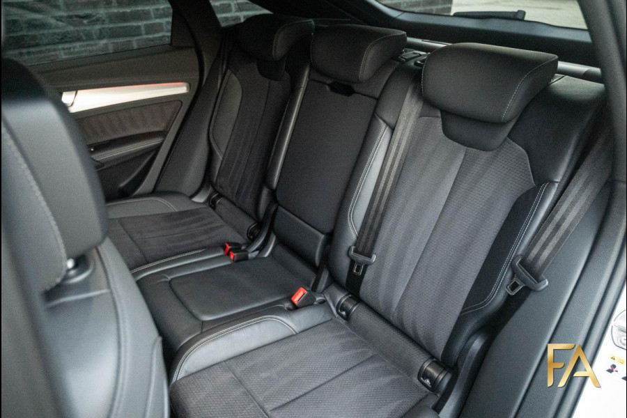 Audi Q5 Sportback 55 TFSI e S edition Luchtvering|21Inch|Sline|Sfeerverlichting